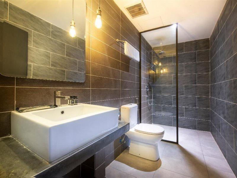 Orange Business Hotel Petaling Jaya Exterior photo