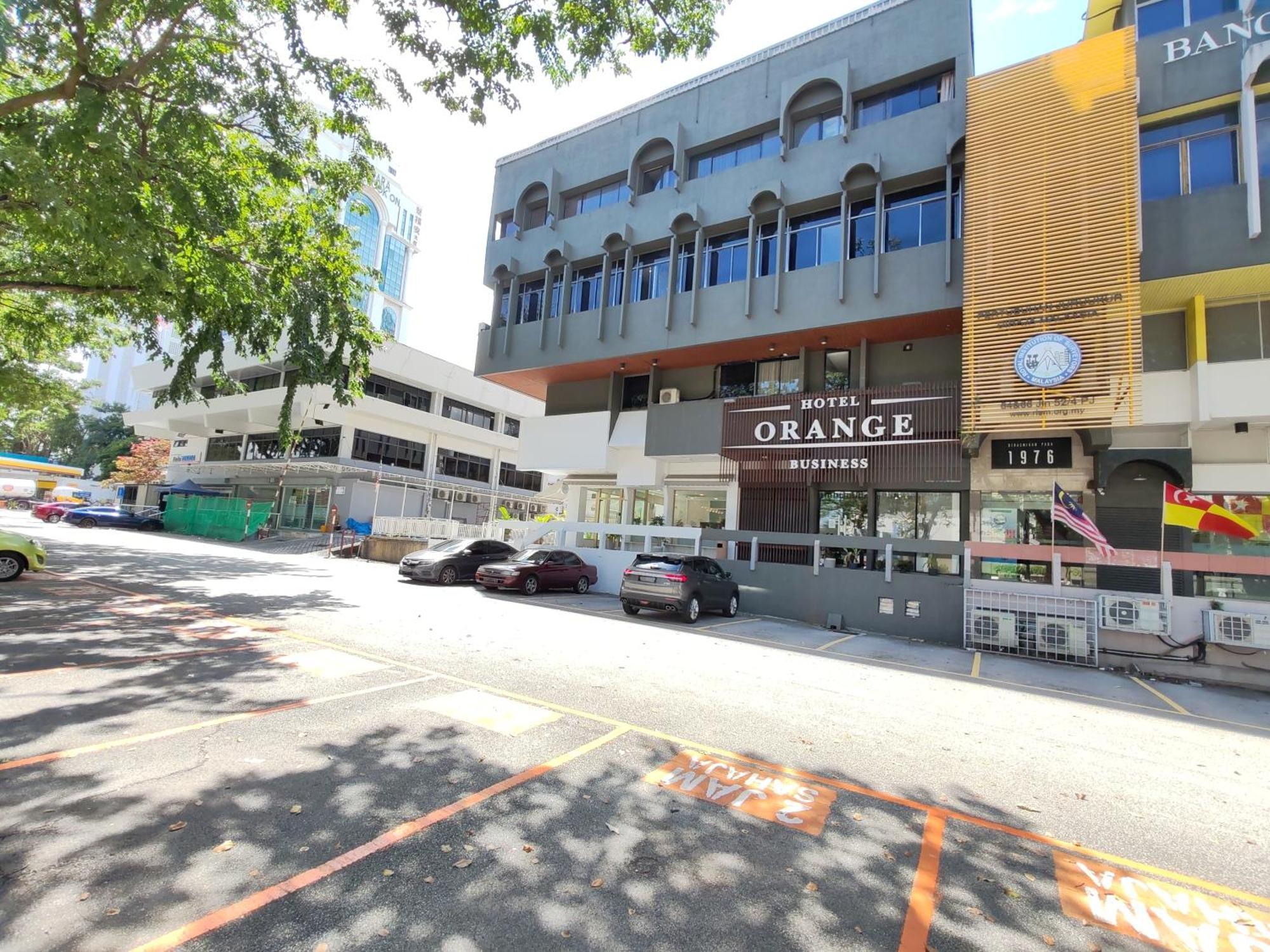 Orange Business Hotel Petaling Jaya Exterior photo